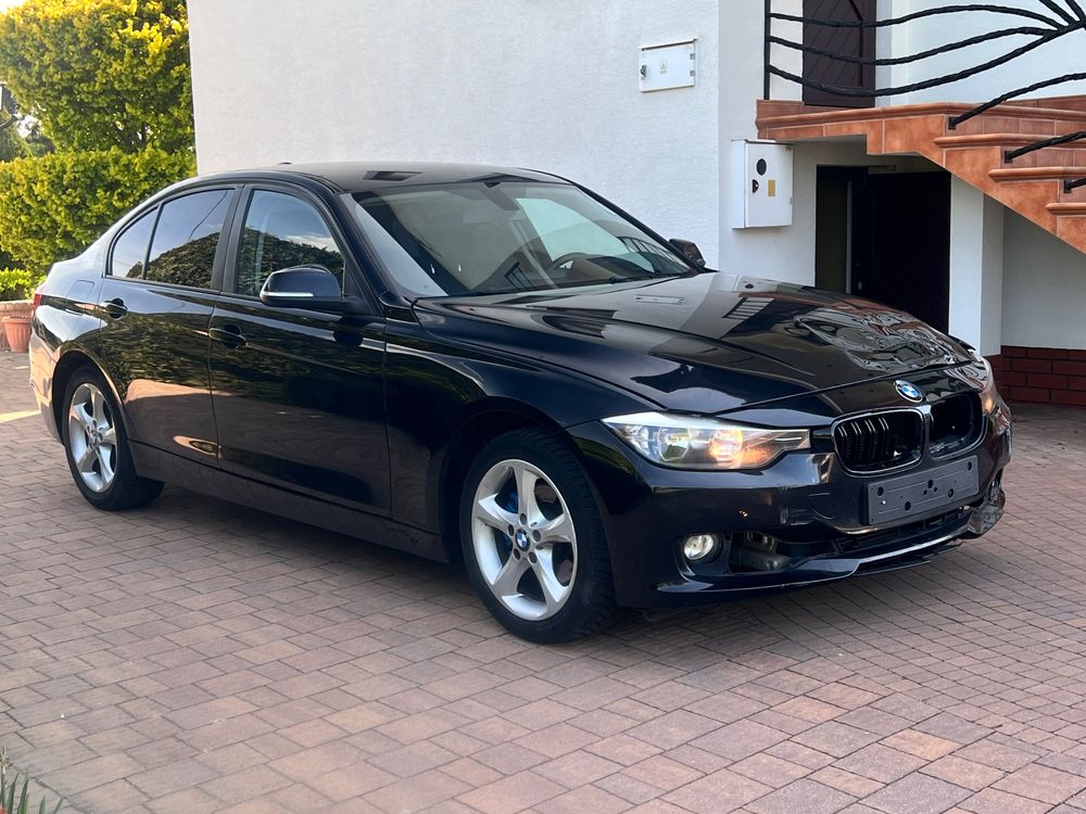 BMW 3 Series F30/F31 318d 2013
