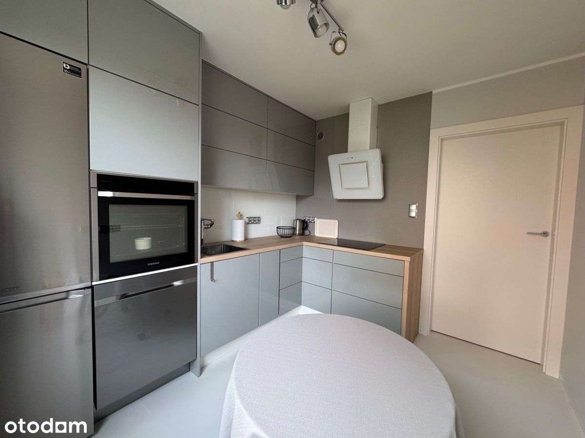 Komfortowy apartament na sprzedaż-0