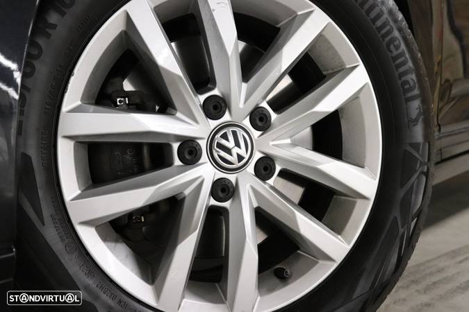 VW Passat Variant 1.6 TDI Confortline - 11