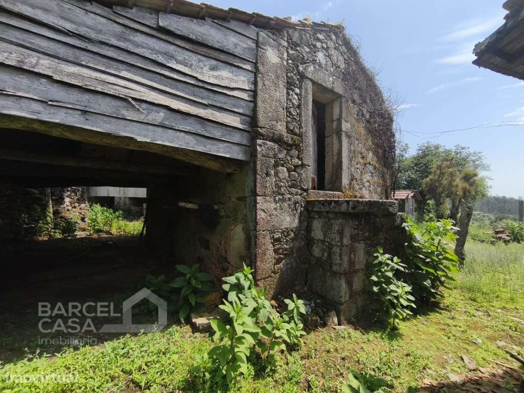 Moradia para Restauro em Feitos, Barcelos - O Refúgio Perfeito com ...-14