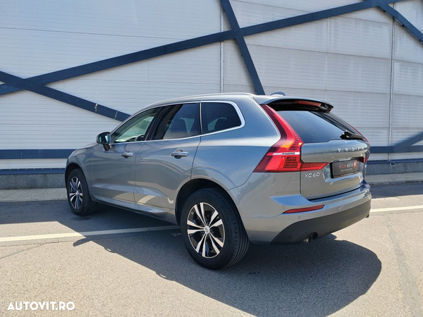 Volvo XC 60 B4 D Geartronic Momentum Pro - 6