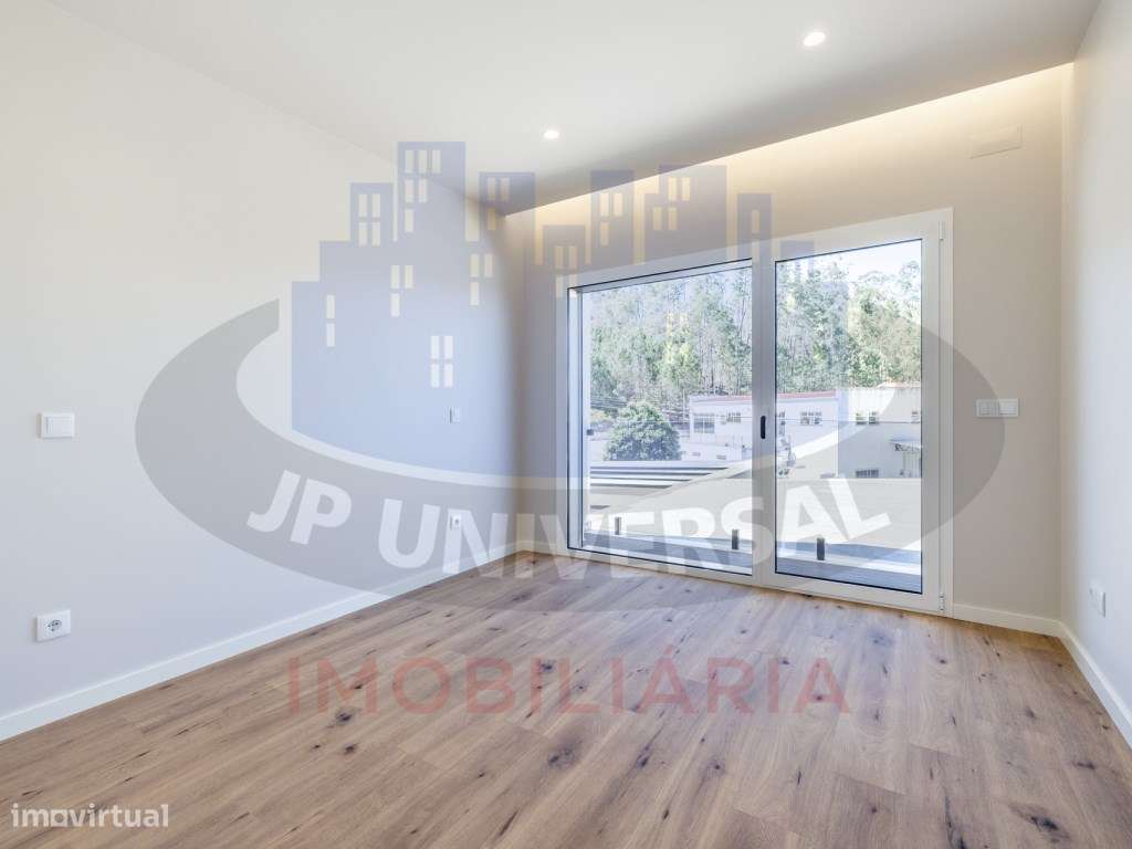 Vende-se Moradia T3 Exclusiva , Garagem, Jardim e Acabamentos de Luxo-21