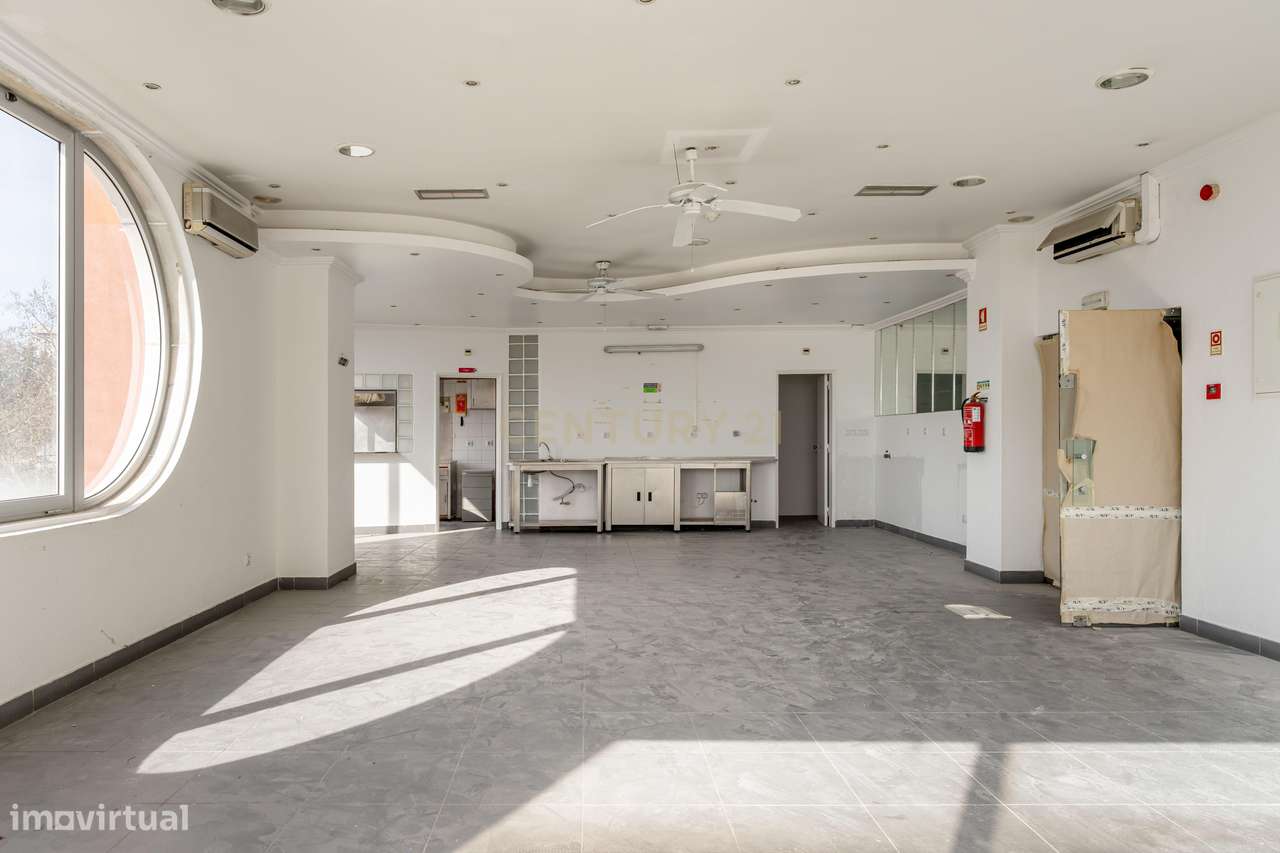 LOJA 306A - IM - Grande imagem: 1/17