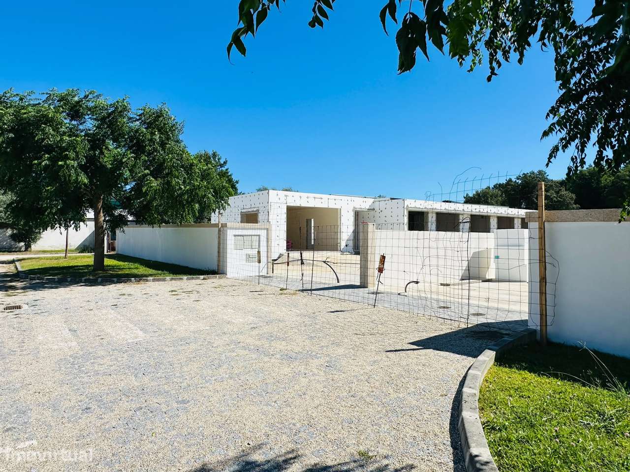 Fantástica Moradia térrea T3 nova - Amares Braga-5