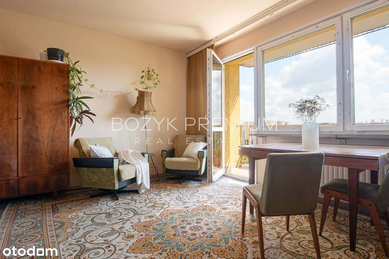 3 pokoje | Na sprzedaż | ul. Pirenejska | Widok na panoramę miasta-2