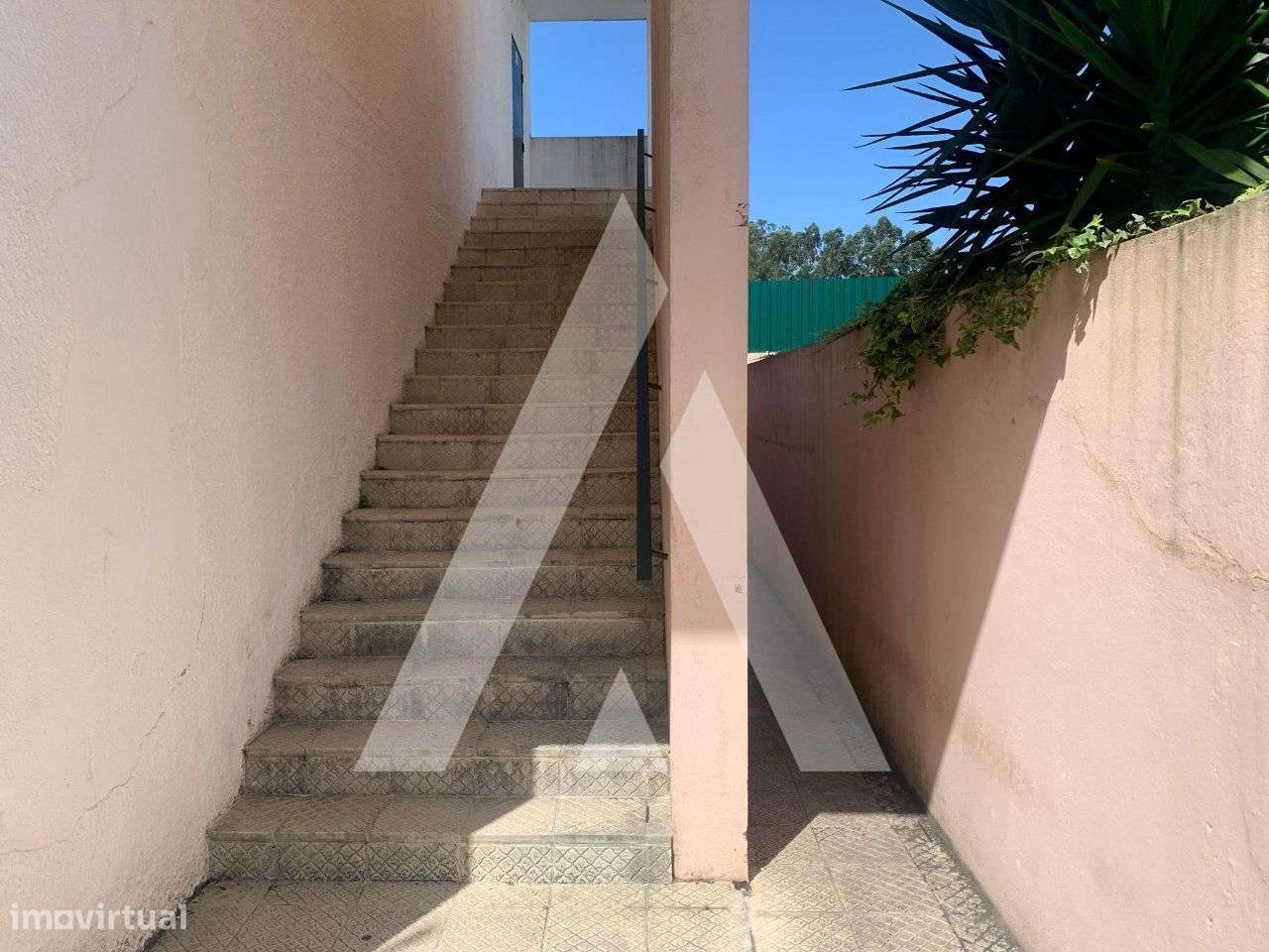 Casa de Espetáculos com espaço de discoteca e restauração - Grande imagem: 3/29