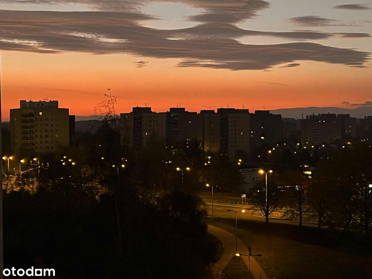 M-6  (układ 3x1) Jastrzębie-Zdrój  ul. Wrocławska ŚCISŁE  CENTRUM-7