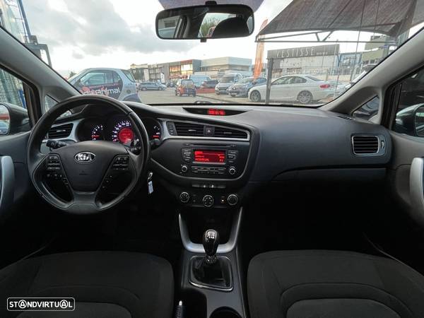 Kia Ceed SW 1.4 CRDi Prime - 11