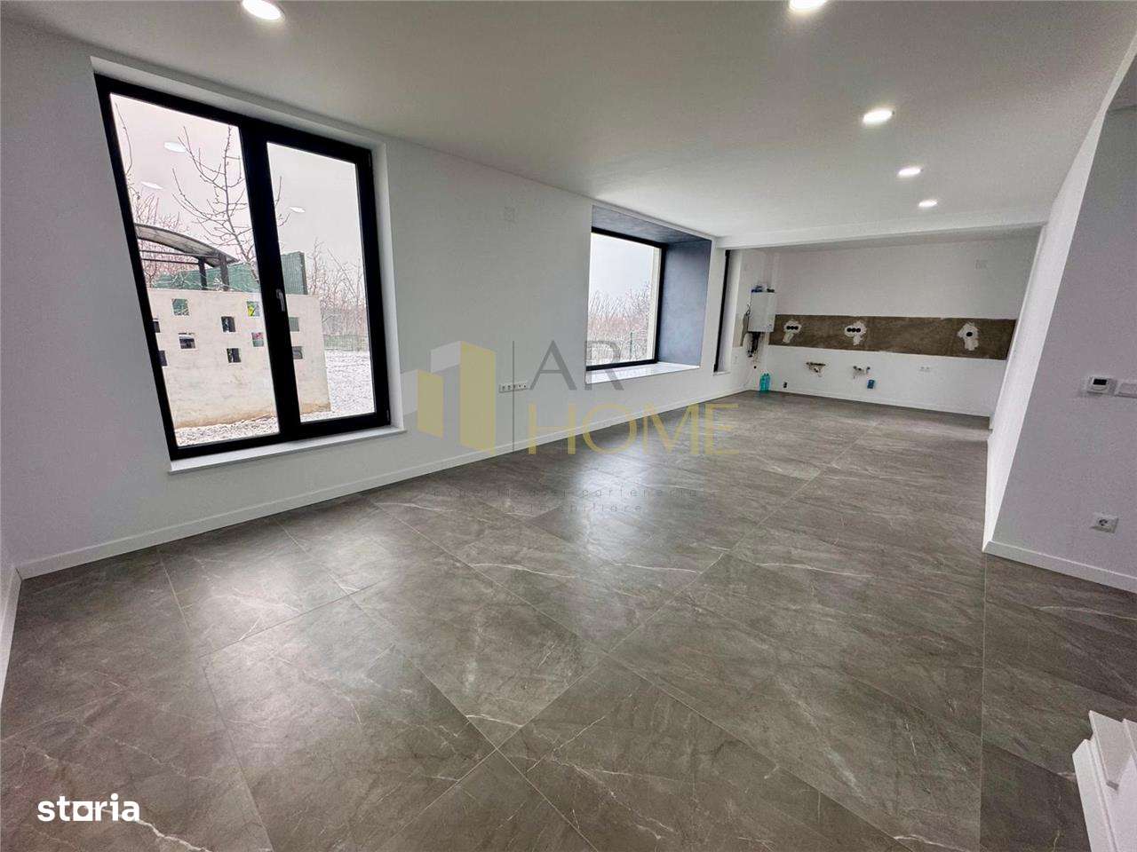 Vanzare casa 4 camere plus garaj, in Paulesti, zona cu priveliste la p - Imagine principală: 4/20