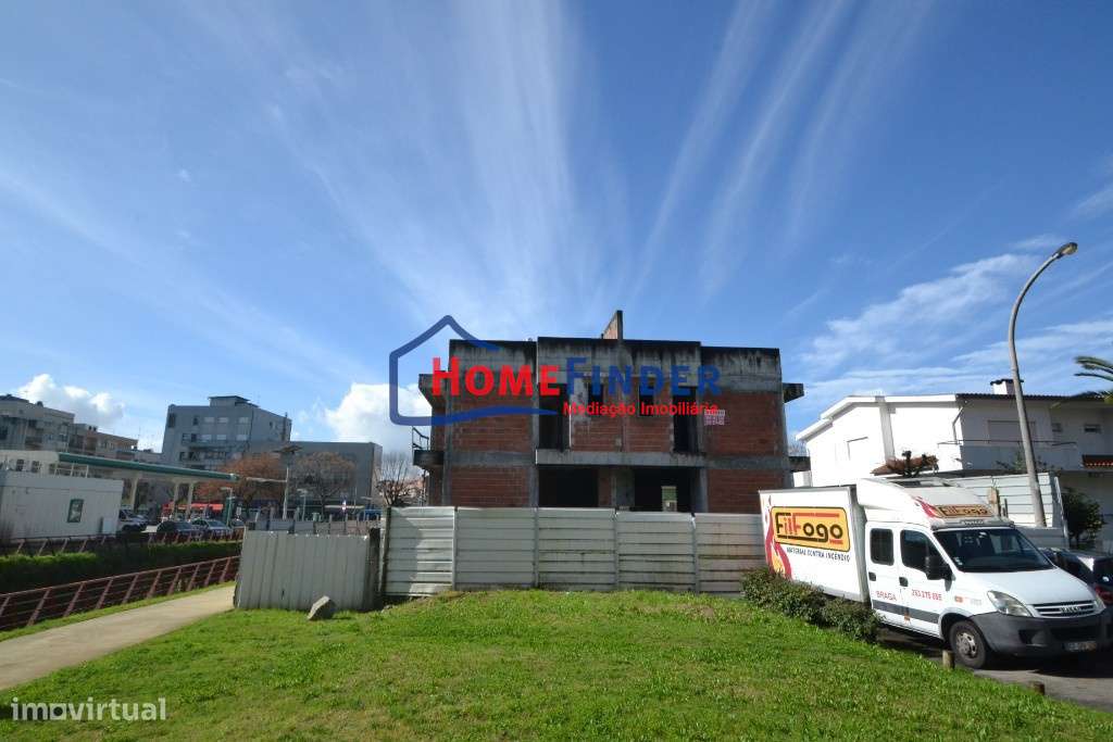 Moradia Geminada V3 - São Victor - Grande imagem: 5/31