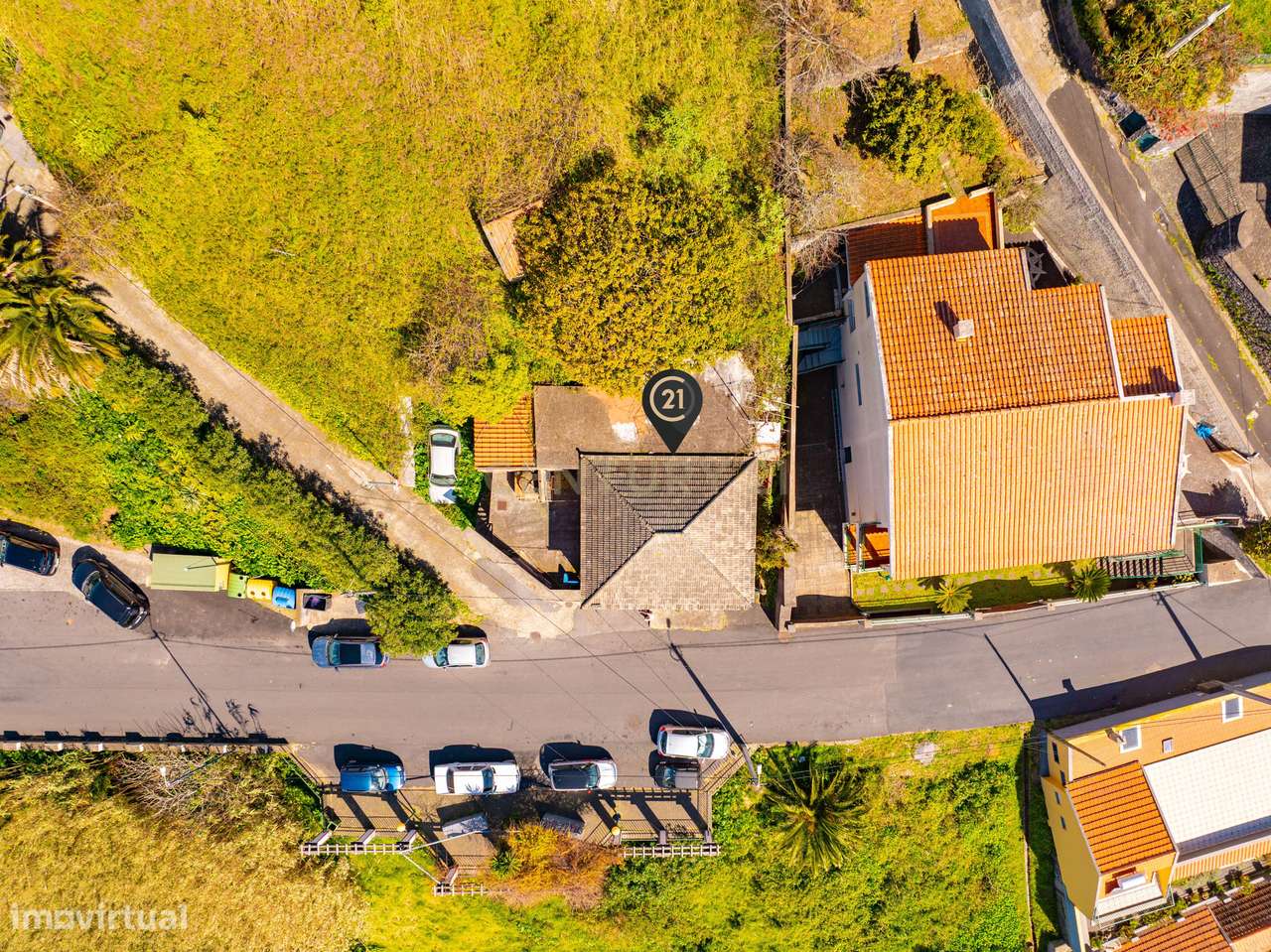 Moradia T3 Centenária em São Gonçalo com Vista sobre o Funchal-16