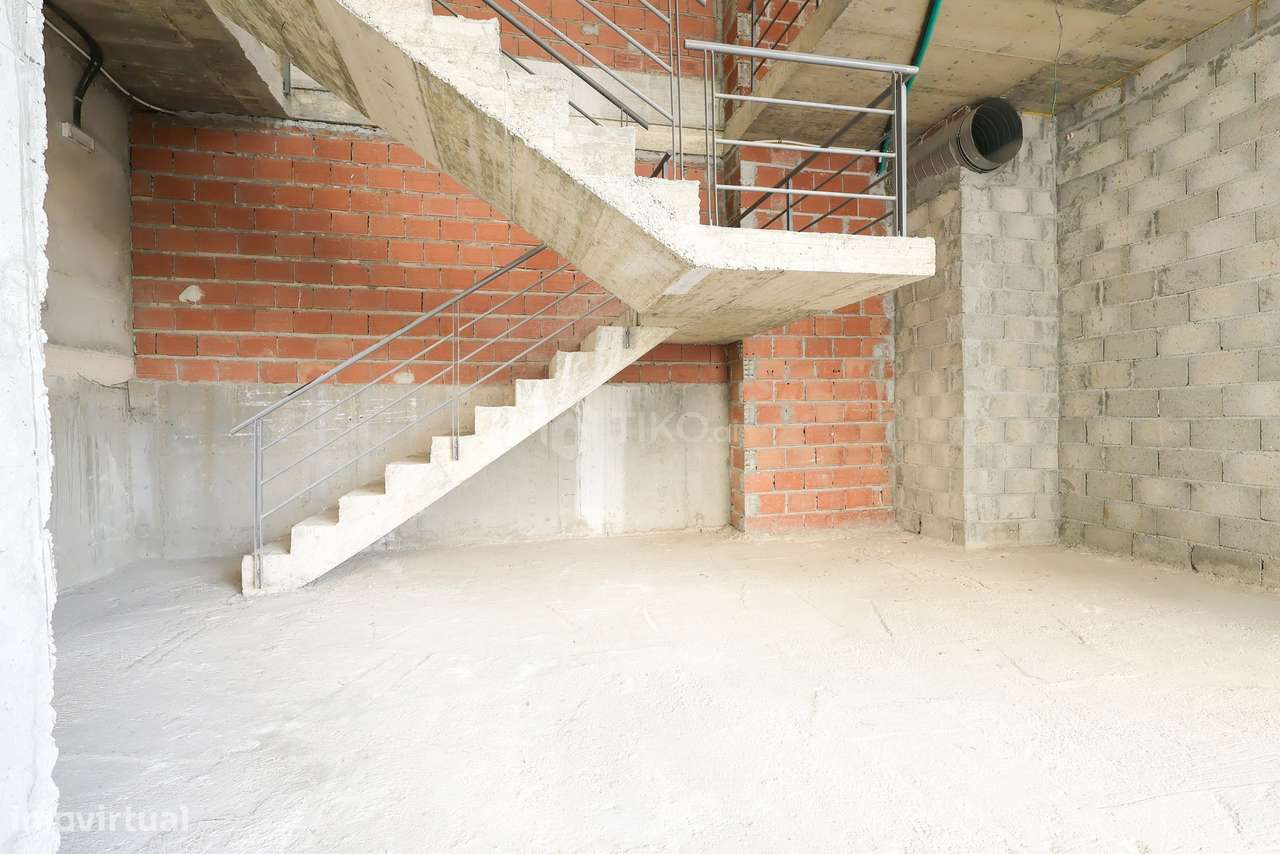 LOJA CONTRUÇÃO NOVA COM SAÍDA DE FUMOS | 261 M² | ADAPTE AO SEU NEGÓCI-19