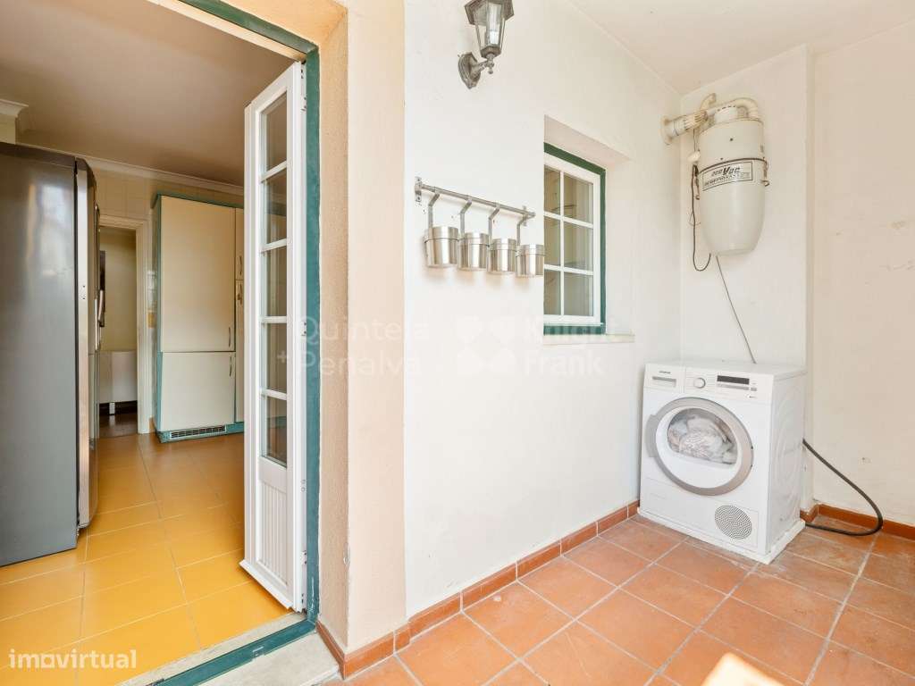 Para venda T3 com box e arrecadação na Quinta da Beloura-14