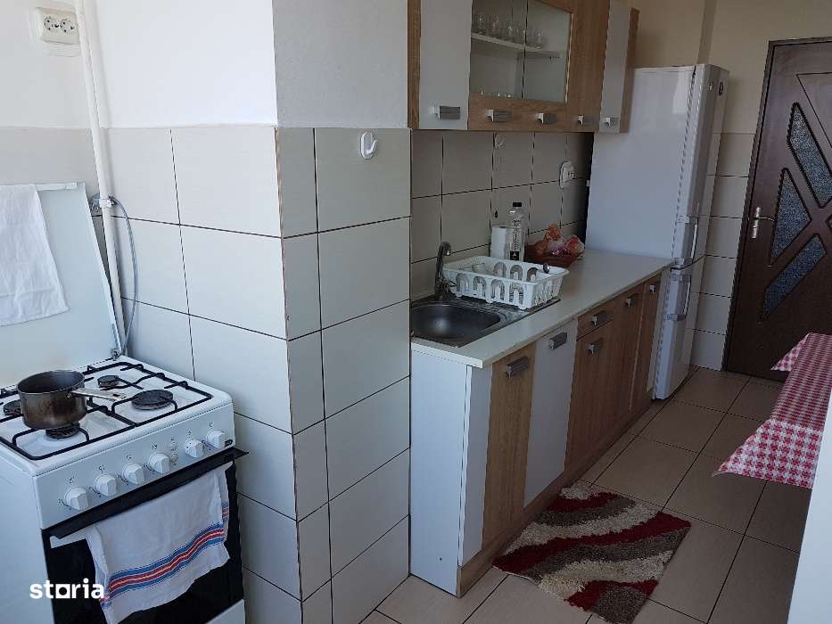 Apartament cu 3 camere 67 mp, etaj intermediar,  situat in zona Vlahut - Imagine principală: 4/7