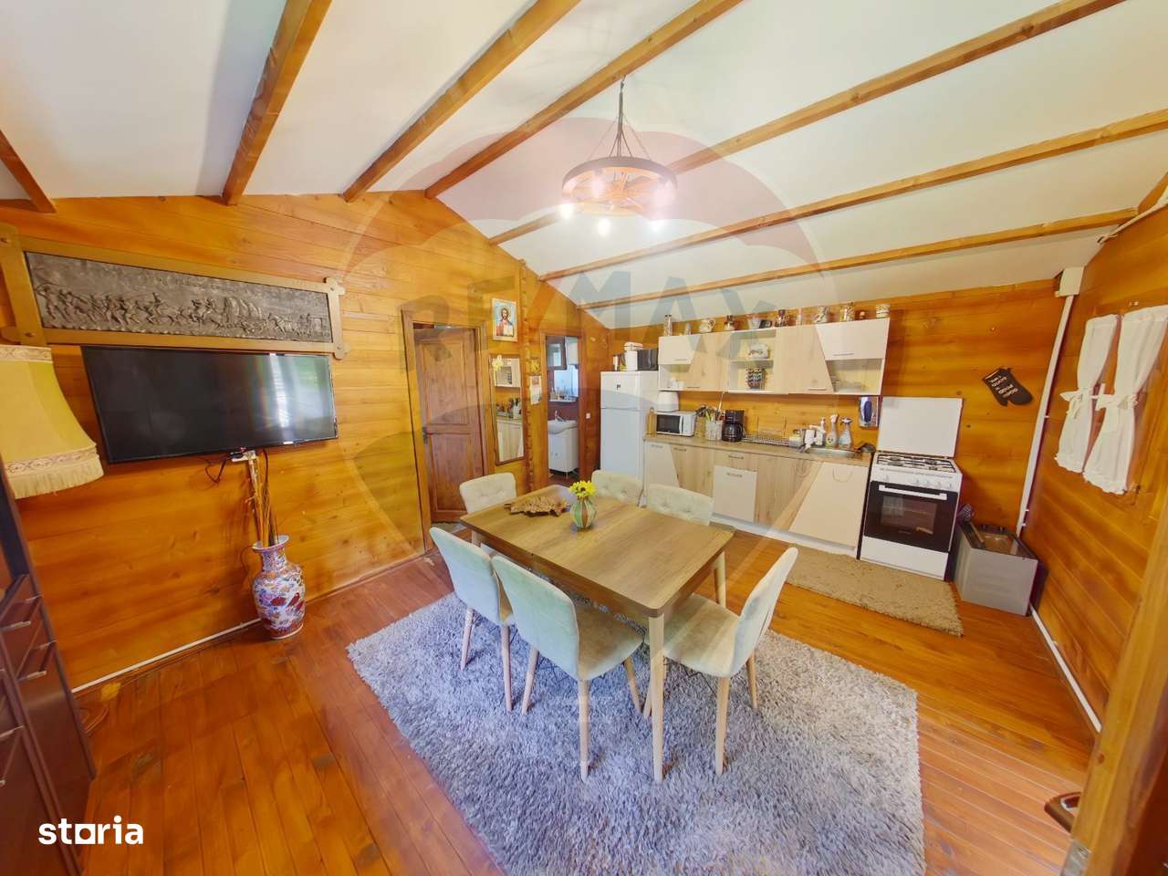 Casă / Vilă cu 4 camere de vânzare - Imagine principală: 5/12