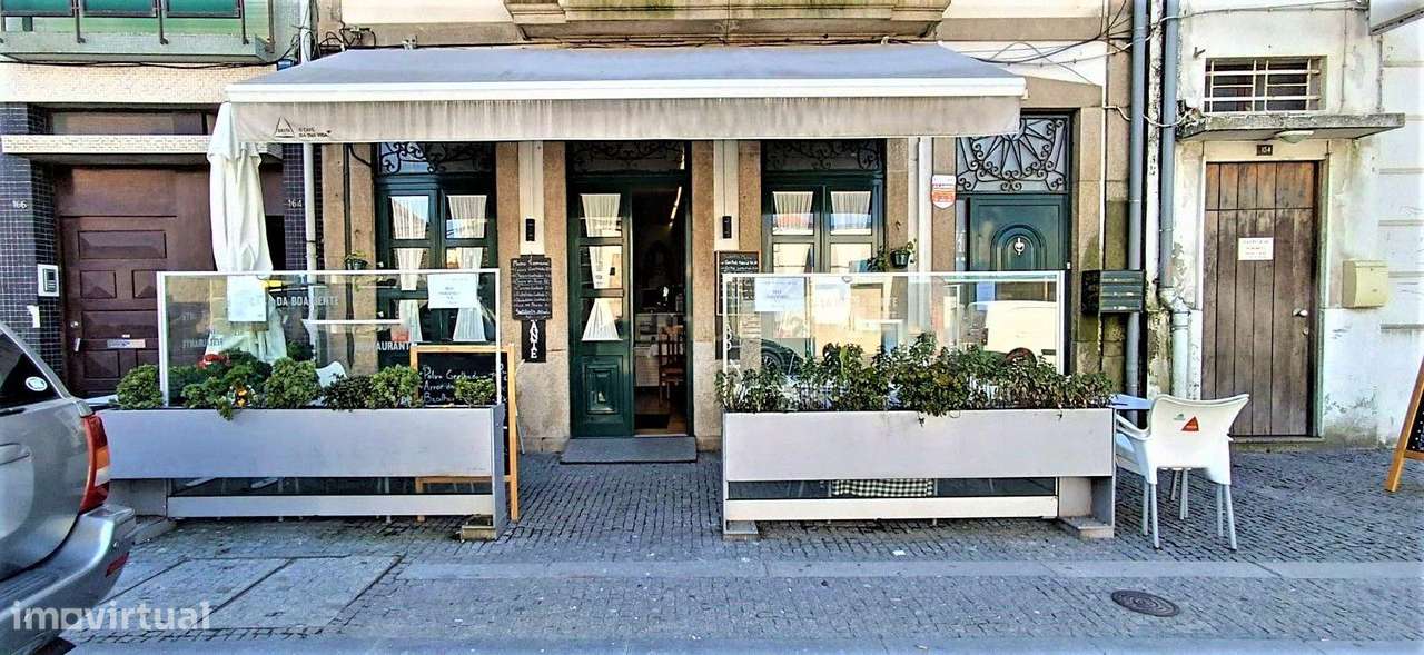 Trespasse de um conceituado restaurante "O Malcriado", com apartamento - Grande imagem: 3/29