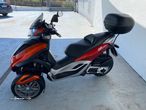 Piaggio MP3 - 2