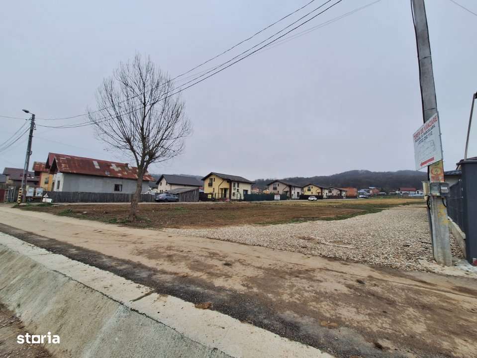 Teren 500-800 mp Braileni-Valea Ursului parcelabil - Imagine principală: 2/4