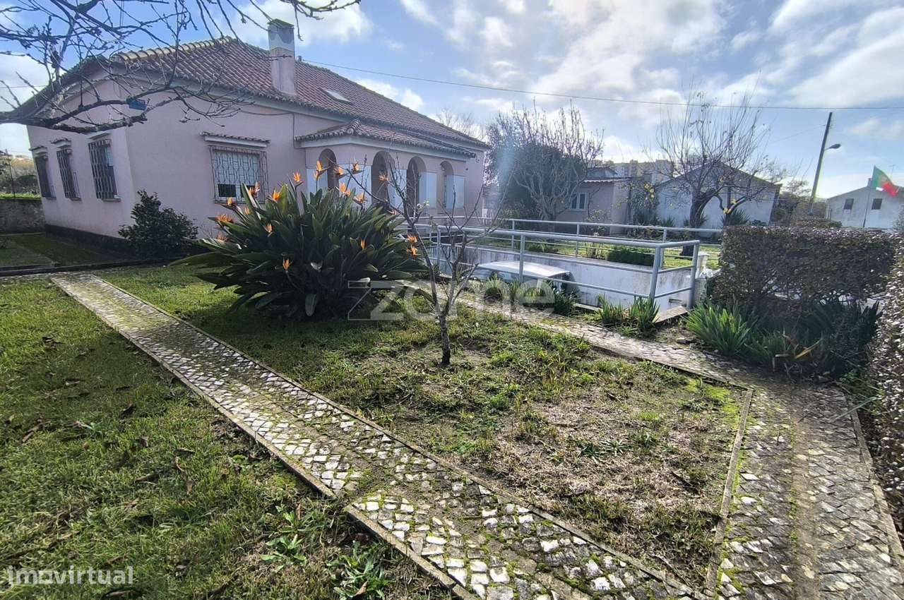 Moradia T4 unifamiliar Carnide - Grande imagem: 2/51