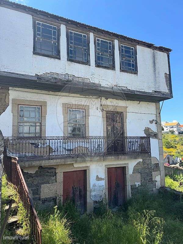 Moradia T6 para venda - Grande imagem: 1/47