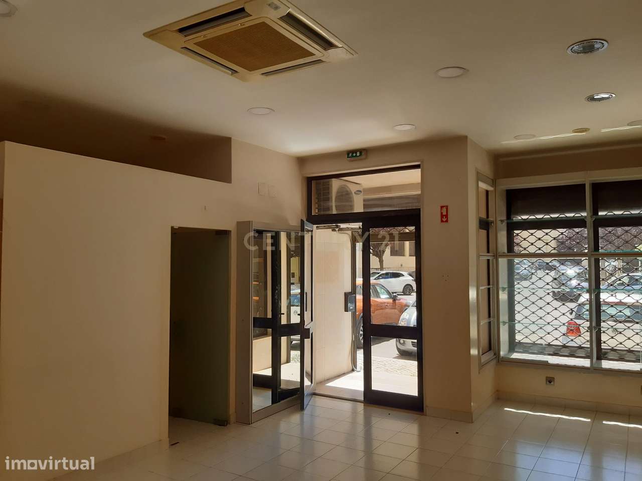 Loja com 55 m2 na Quinta do Património, Sacavém - Grande imagem: 3/7