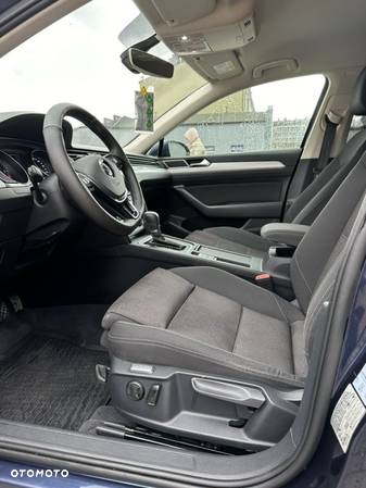 Volkswagen Passat 1.6 TDI (BlueMotion Technology) DSG Comfortline - 17