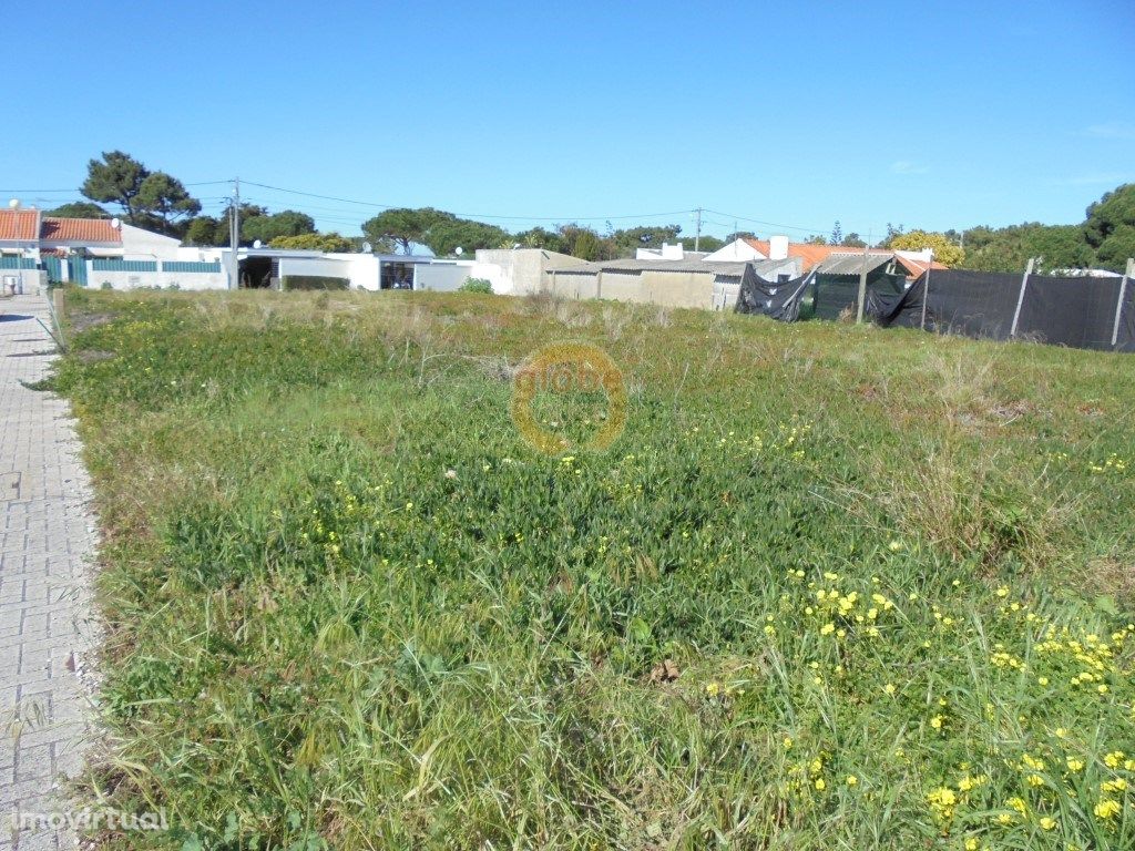 Lote de Terreno com 390 m2.