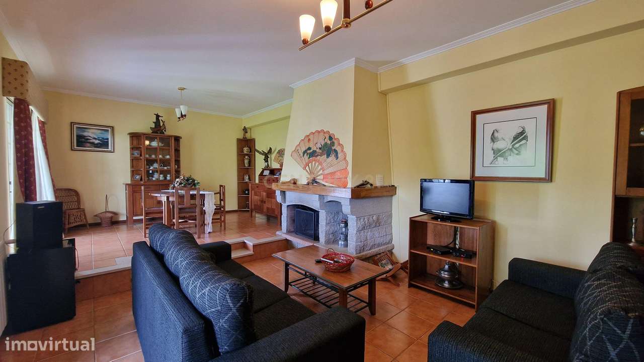 Moradia térrea com piscina e jardim próxima da cidade de Viseu - Grande imagem: 5/18