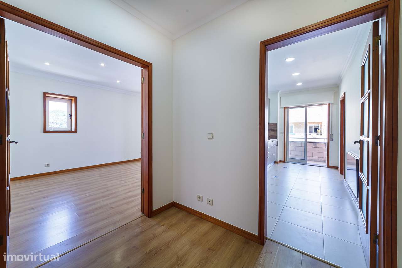 T2 com 127 m², vista mar, box fechada, excelente exposição Solar-6