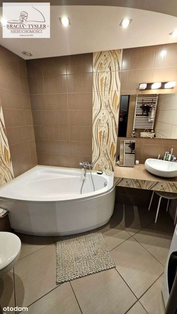 Apartament 3 piętro Balkon 2 pokoje 6 Planet 2010r-7