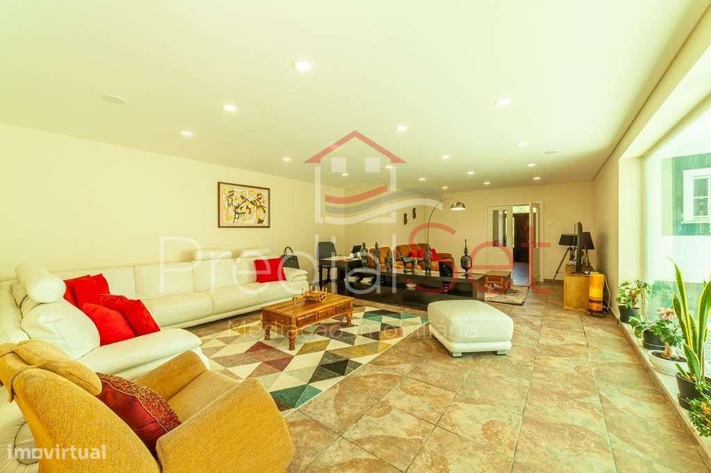Quinta com Moradia de 6 assoalhadas com piscina - Loures-Lisboa-20