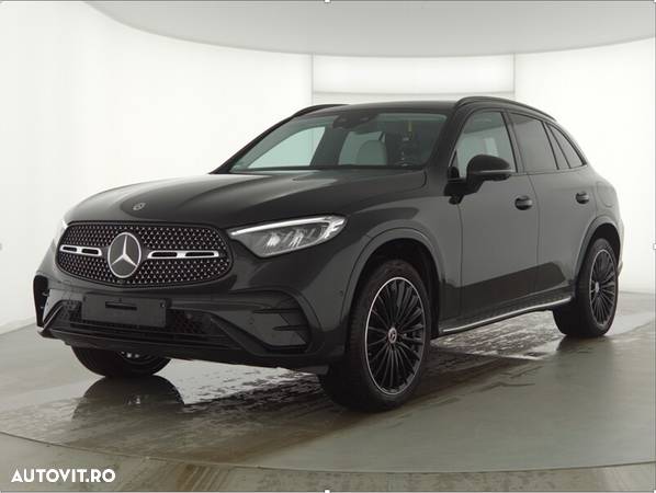 Mercedes-Benz GLC 300 e 4MATIC - 1