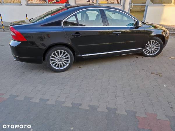 Volvo S80 - 13