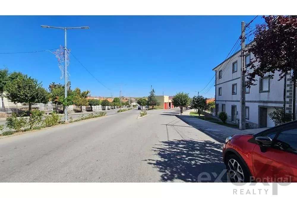 Moradia Centro de Sendim - Grande imagem: 4/29