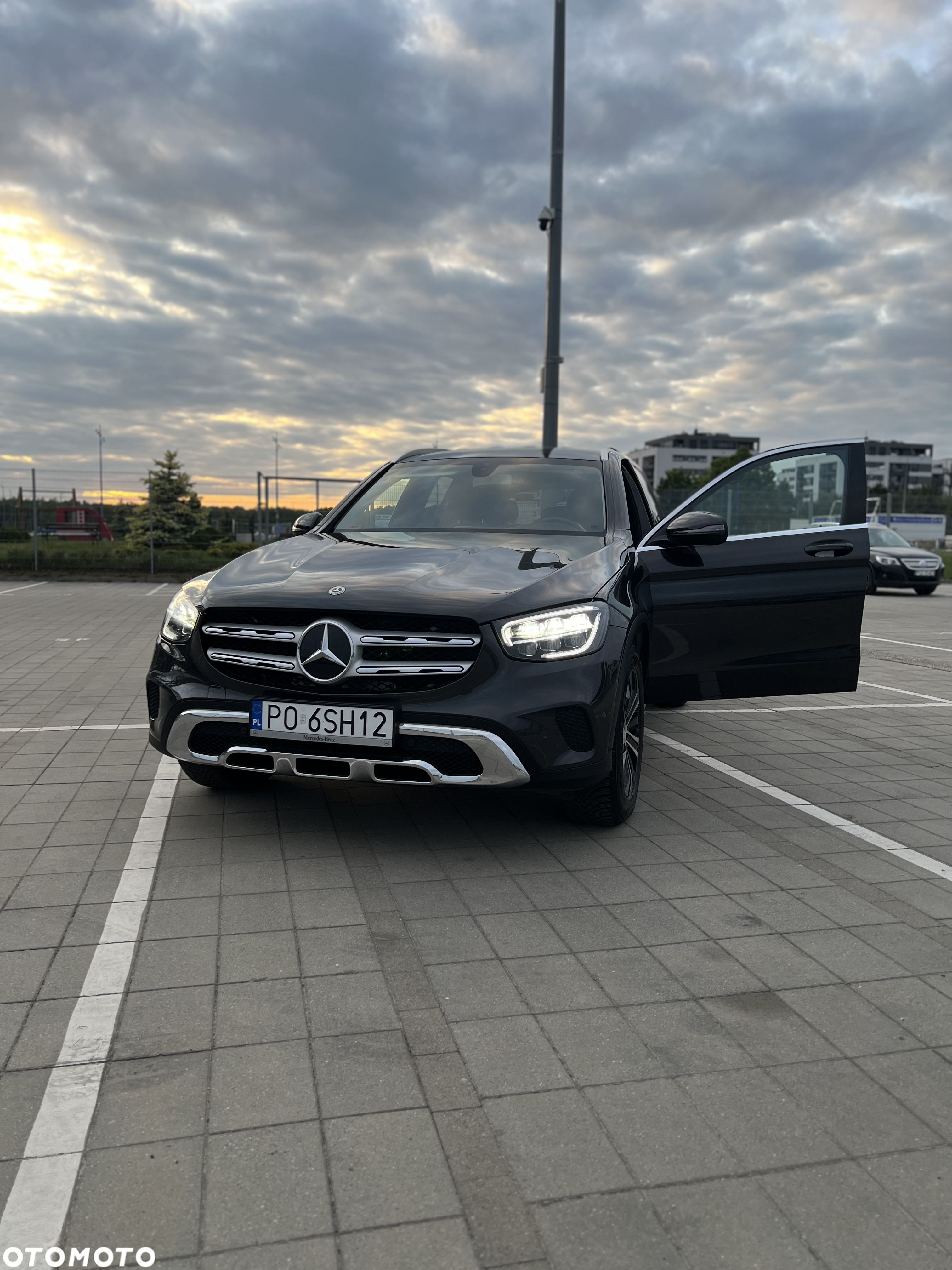 Mercedes-Benz GLC 200 d 4-Matic Business Edition - 1