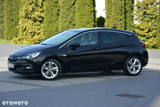 Opel Astra 1.6 Turbo Start/Stop Innovation - 4
