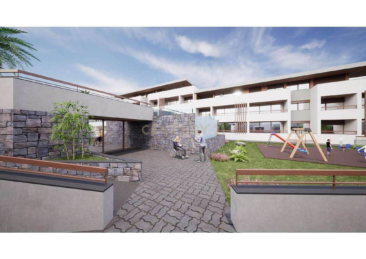 Apartamento T0 Novo à Venda em São Martinho – Luxo, Conforto e Exclusi-8