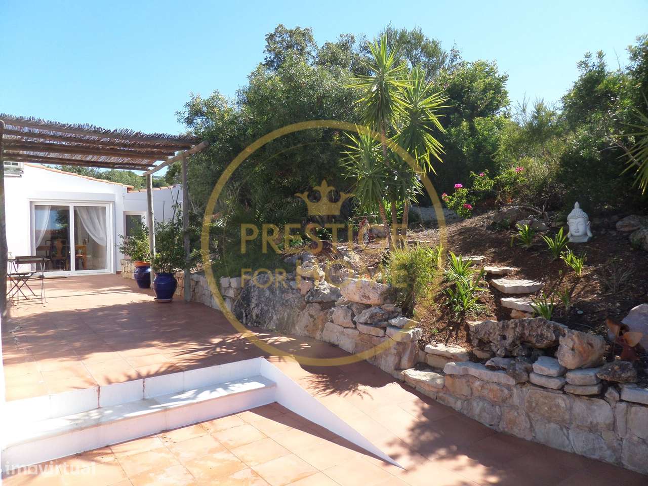 Moradia T3 com Vista Mar Panorâmica, Piscina e 5.000 m² de Terreno – S-47