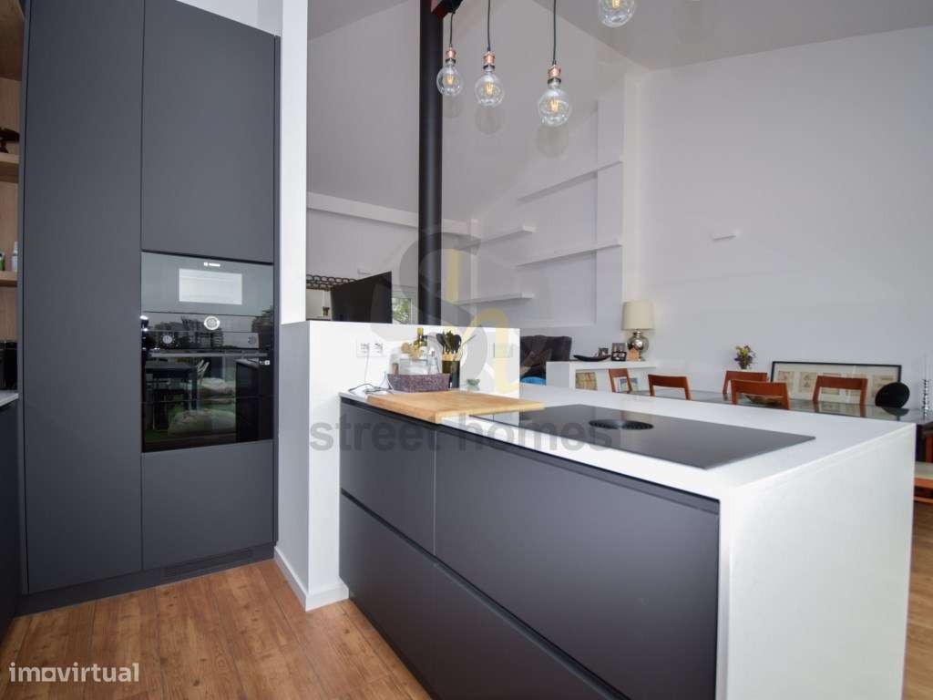 Moradia T3 Nova com vista rio e garagem no Caramão da Ajuda-7