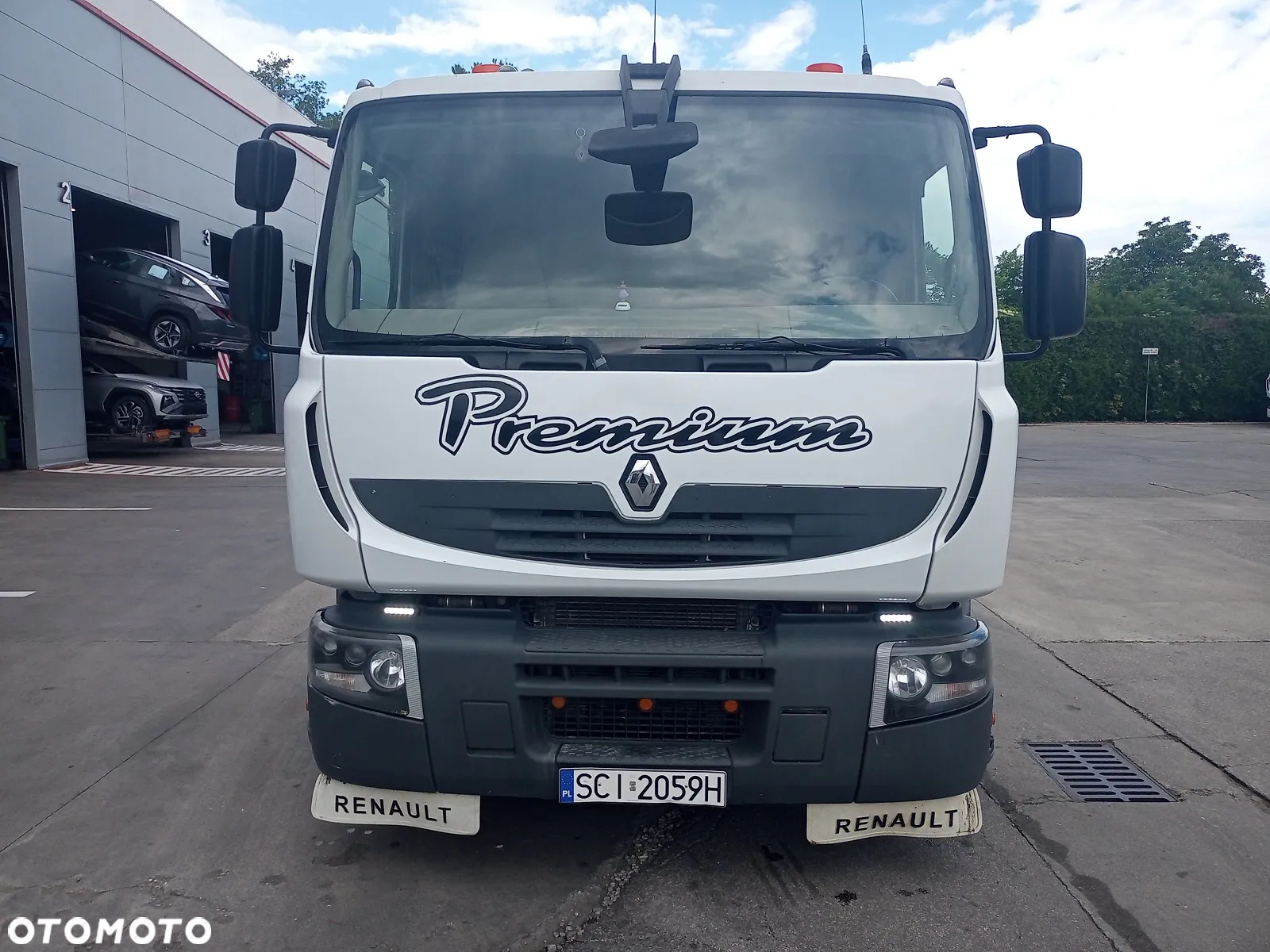 Renault Premium (Niska kabina) - 3