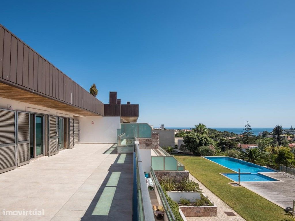 Excelente apartamento T4 sem móveis no Estoril, inserido em condomí... - Grande imagem: 1/37
