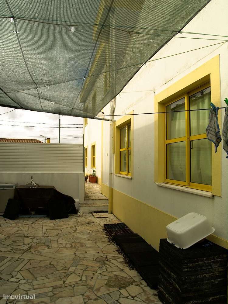 Moradia para venda na zona de Sintra, próximo da Abrunheira - Grande imagem: 4/6