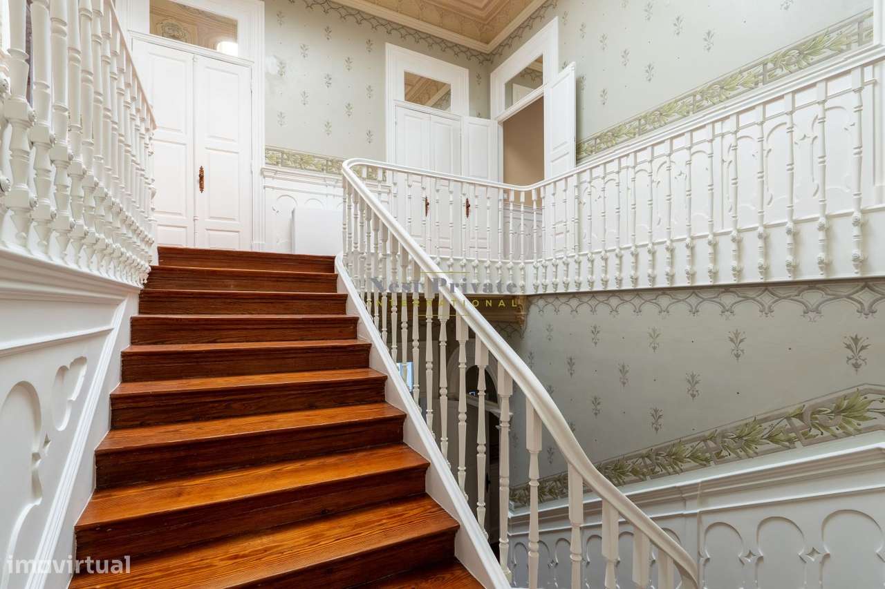 Palacete à venda na Rua de Álvares Cabral-16