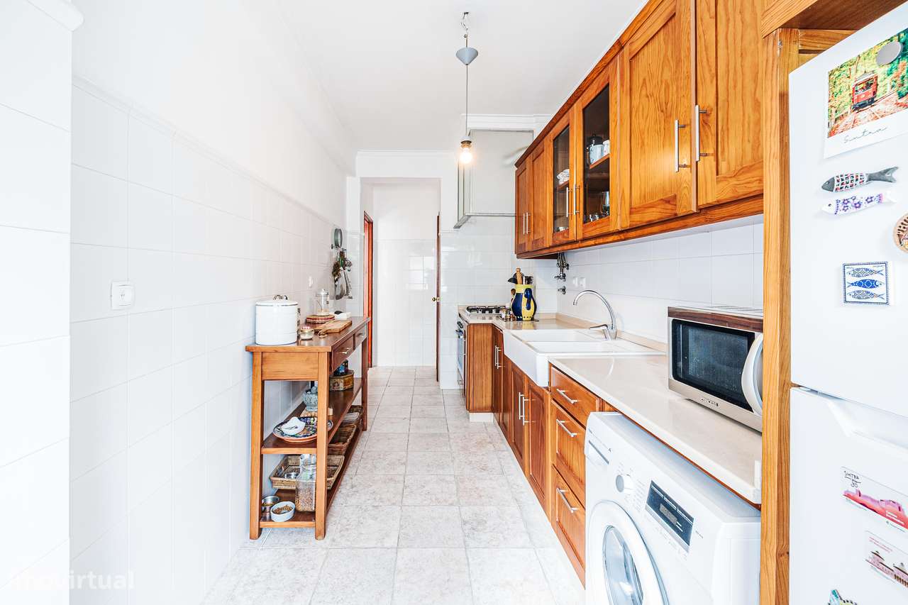Apartamento T2 localizado nas Mercês-10