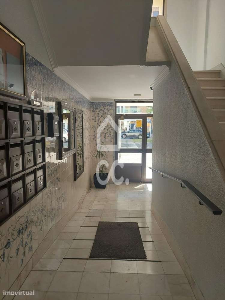 Apartamento T3 na Avenida das Descobertas-1