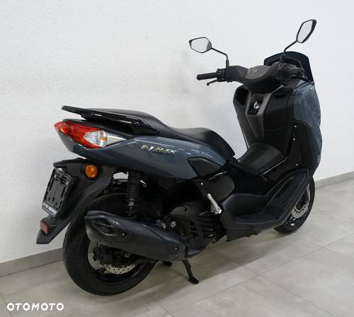 Yamaha NMAX - 7