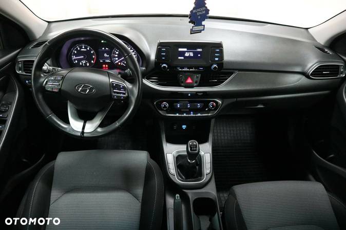 Hyundai I30 1.4 Classic + - 9