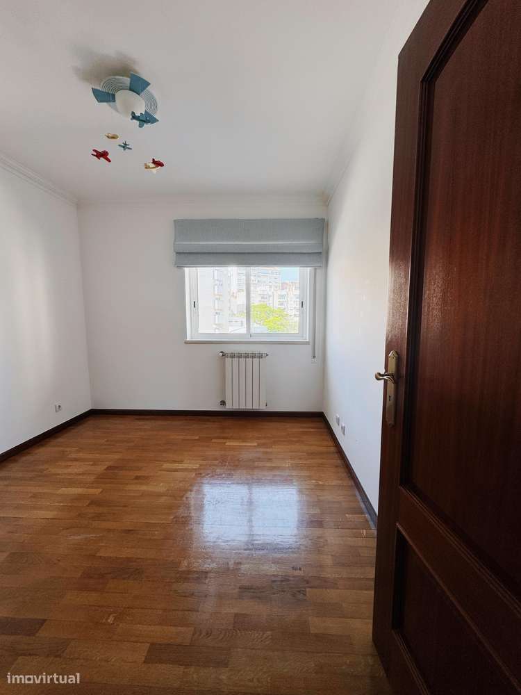 Apartamento T3 - Rua Paulo Quintela - Grande imagem: 5/8