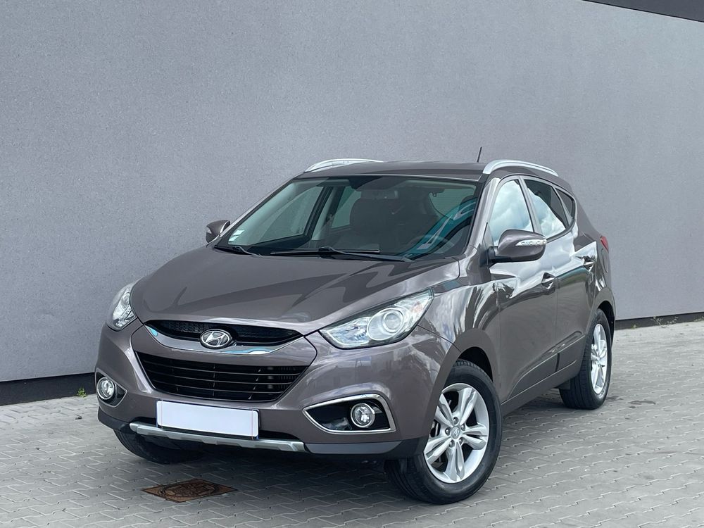 Hyundai ix35 2.0 CRDi 4WD Fifa World Cup Gold Edition 2013