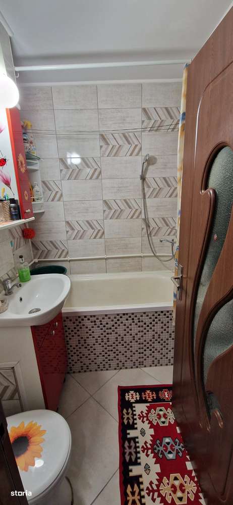 Garsoniera de vanzare etaj 1-5